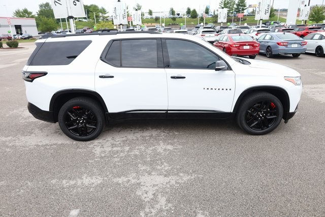 2021 Chevrolet Traverse Premier 3