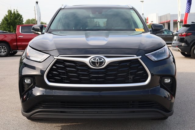 2022 Toyota Highlander XLE 3