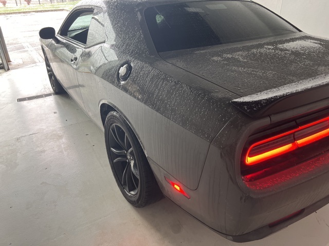 2017 Dodge Challenger SXT 3