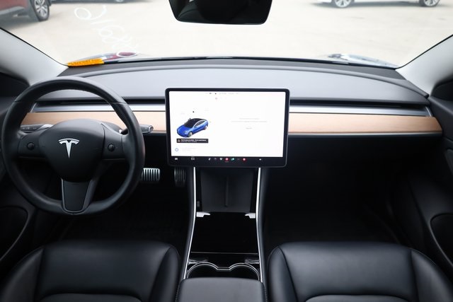 2018 Tesla Model 3 Long Range 8