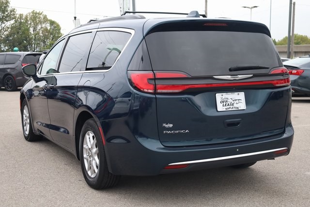 2022 Chrysler Pacifica Touring L 5