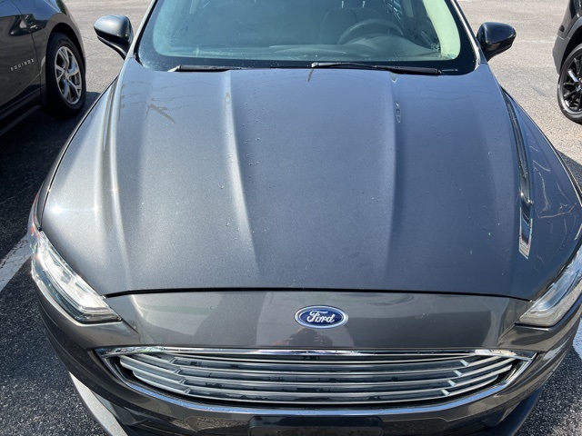 2018 Ford Fusion SE 2