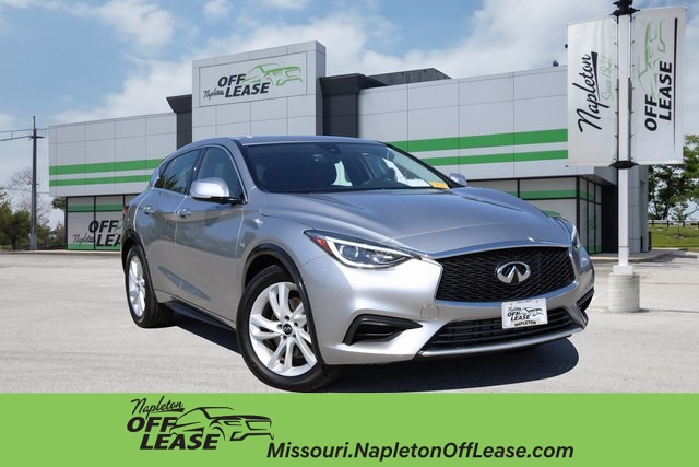 2018 INFINITI QX30 Luxury 1