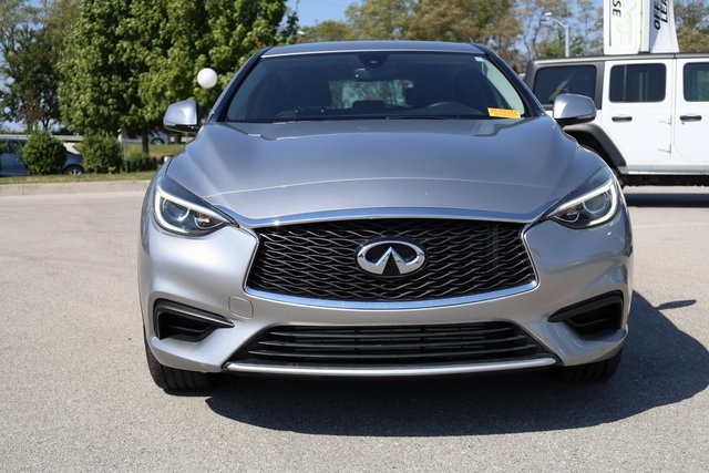 2018 INFINITI QX30 Luxury 3