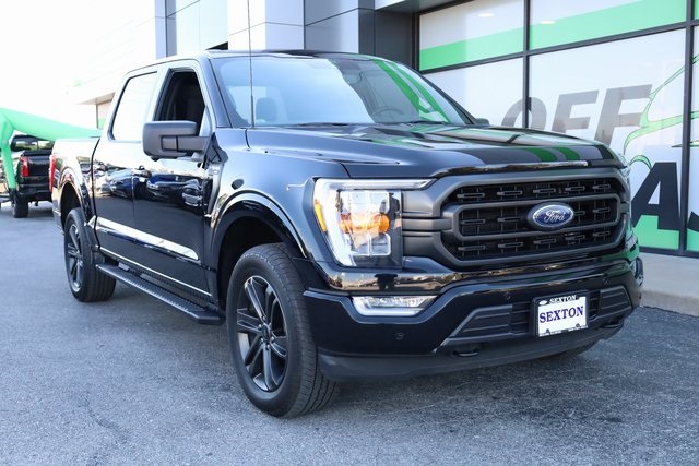 2022 Ford F-150 XLT 2