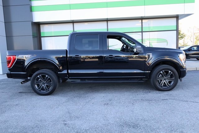 2022 Ford F-150 XLT 4