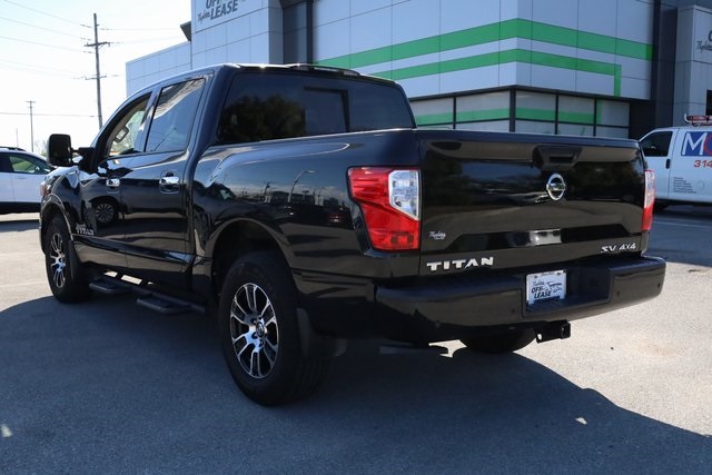 2021 Nissan Titan SV 6