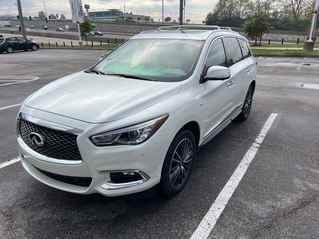 2019 INFINITI QX60 LUXE 2