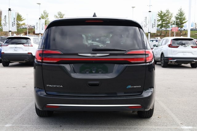 2022 Chrysler Pacifica Hybrid Limited 6