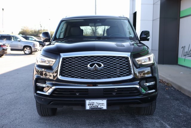 2019 INFINITI QX80 LUXE 2