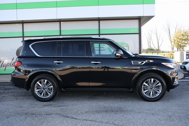 2019 INFINITI QX80 LUXE 3