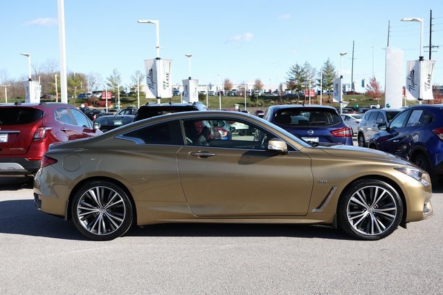 2019 INFINITI Q60 3.0t LUXE 3