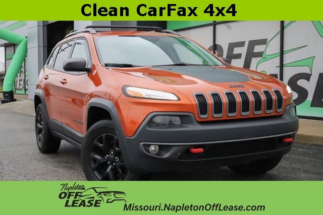 2016 Jeep Cherokee Trailhawk 1