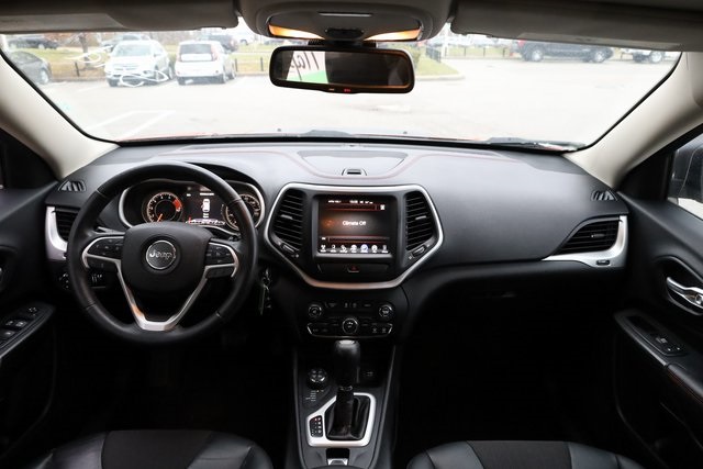 2016 Jeep Cherokee Trailhawk 10