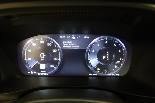 2021 Volvo XC40 Momentum 11