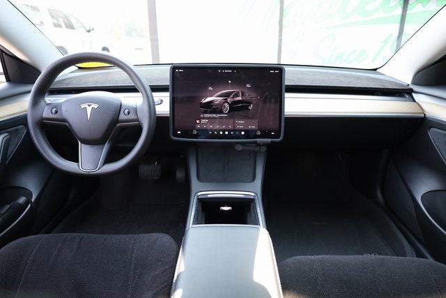 2022 Tesla Model 3 Long Range 9