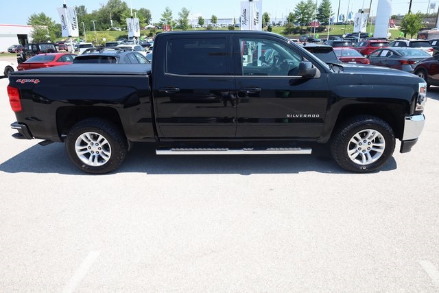 2017 Chevrolet Silverado 1500 LT 3