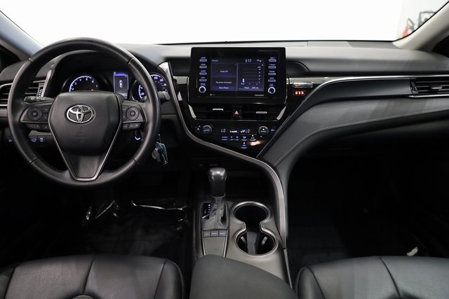 2023 Toyota Camry SE 8