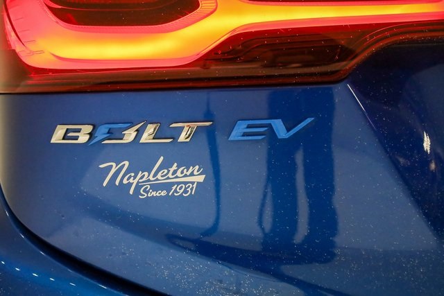 2017 Chevrolet Bolt EV LT 6