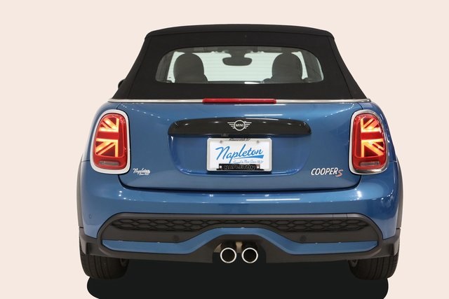 2024 MINI Cooper S Classic 7