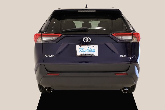 2021 Toyota RAV4 XLE 5