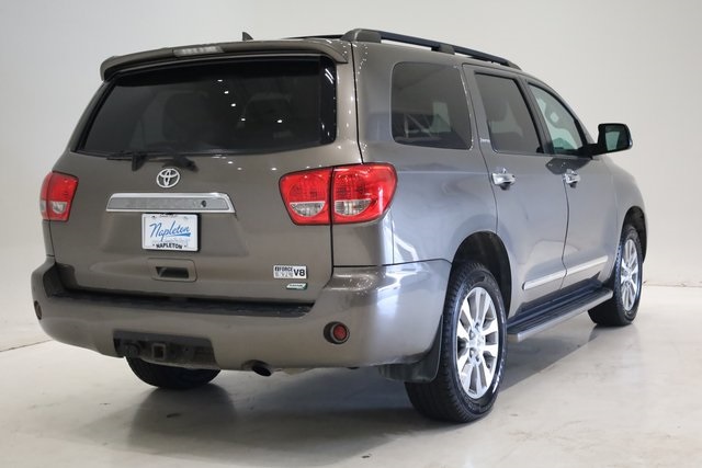 2016 Toyota Sequoia Limited 4