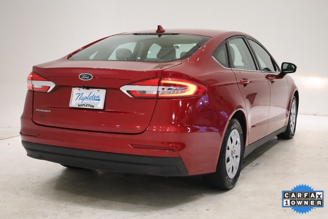 2020 Ford Fusion S 4