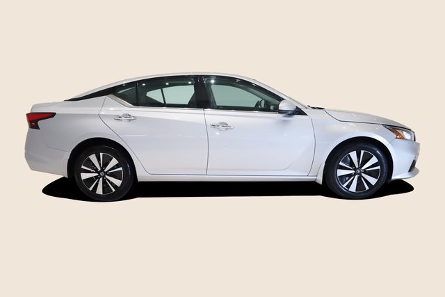 2021 Nissan Altima 2.5 SL 3