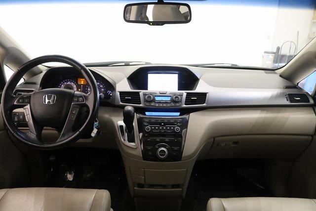 2012 Honda Odyssey Touring 10