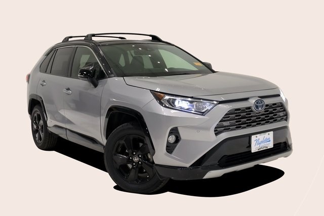 2020 Toyota RAV4 Hybrid XSE 2