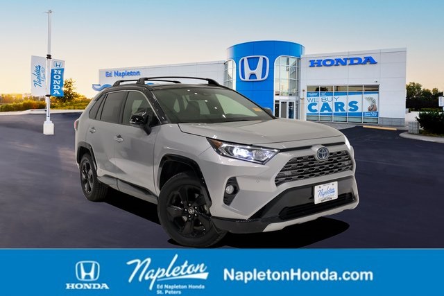 2020 Toyota RAV4 Hybrid XSE 29