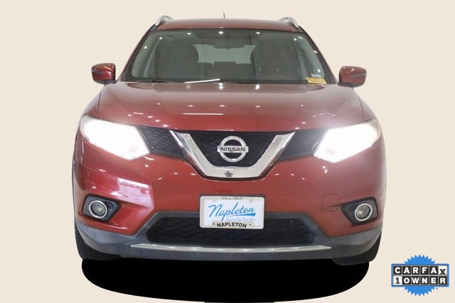 2016 Nissan Rogue SV 2