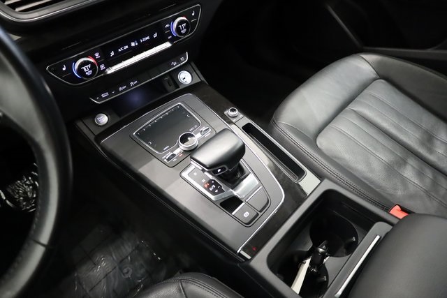 2018 Audi Q5 2.0T Premium 17