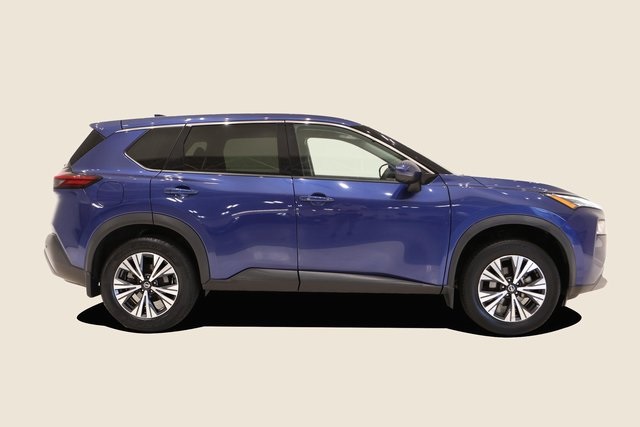 2021 Nissan Rogue SV 4