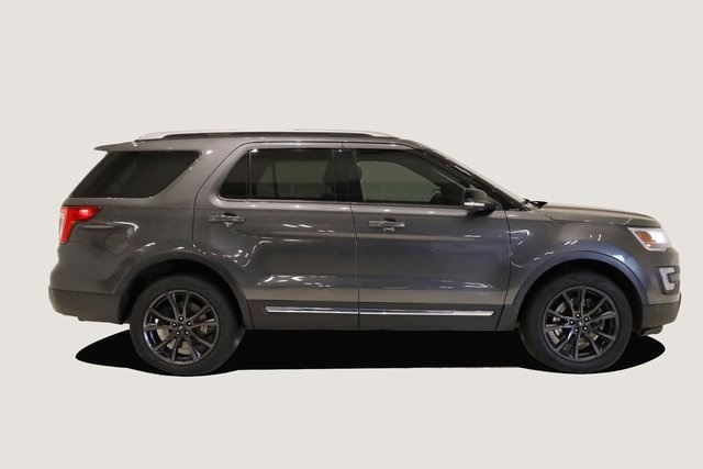 2016 Ford Explorer XLT 4