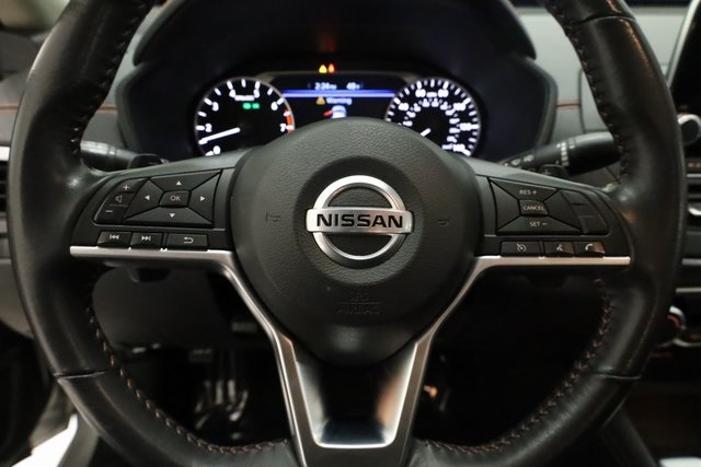 2022 Nissan Altima 2.5 SR 11