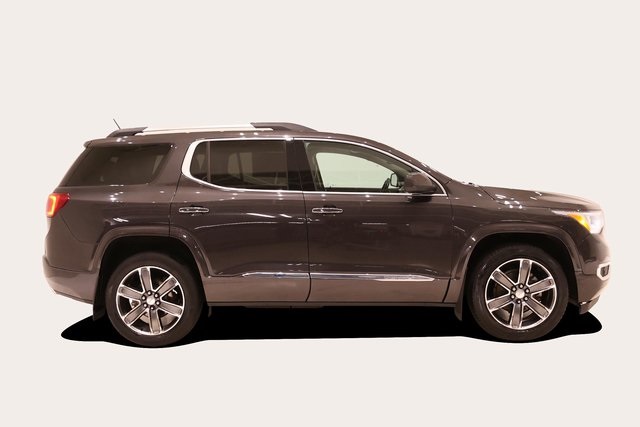 2018 GMC Acadia Denali 4