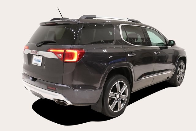 2018 GMC Acadia Denali 5