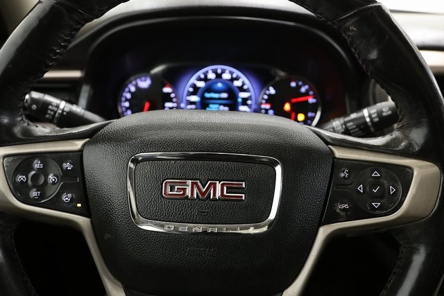 2018 GMC Acadia Denali 16