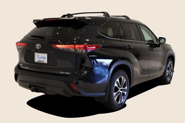 2020 Toyota Highlander XLE 4