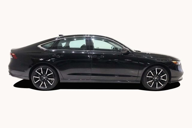 2023 Honda Accord Hybrid Touring 3