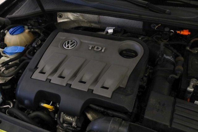 2014 Volkswagen Passat TDI SE 7