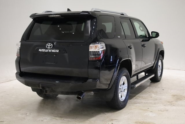 2016 Toyota 4Runner SR5 4