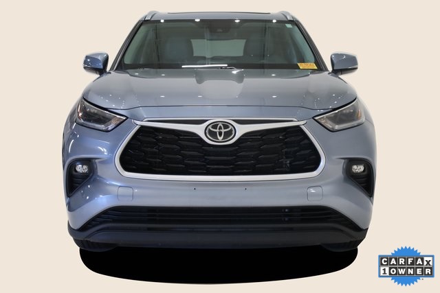 2021 Toyota Highlander XLE 3