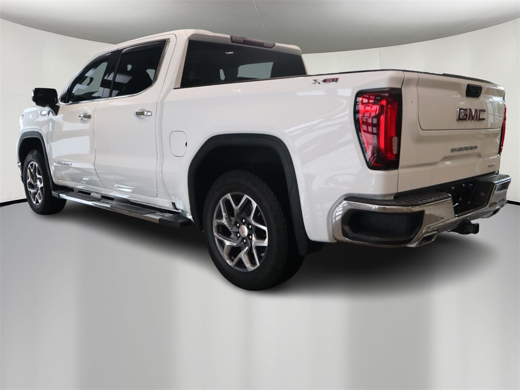 2023 GMC Sierra 1500 SLT 5