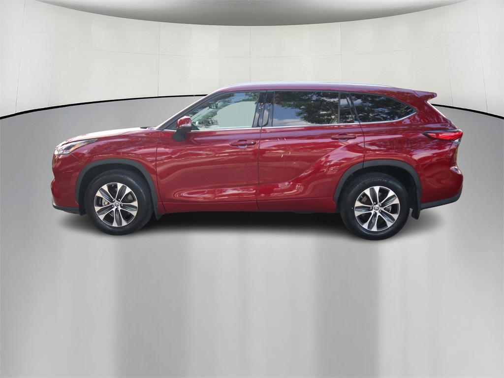 2021 Toyota Highlander XLE 4