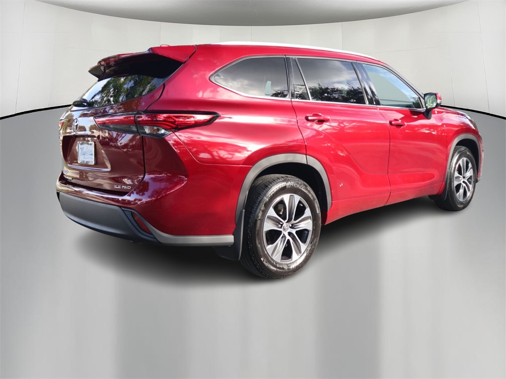 2021 Toyota Highlander XLE 5