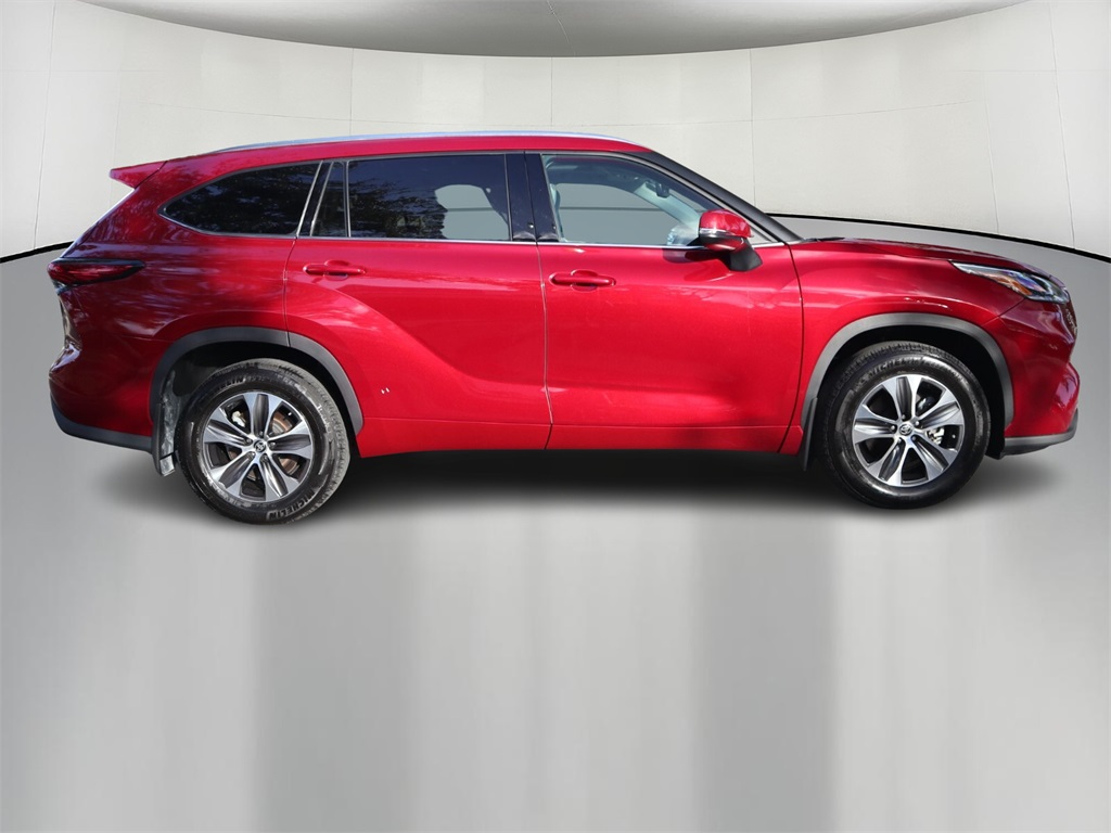 2021 Toyota Highlander XLE 6