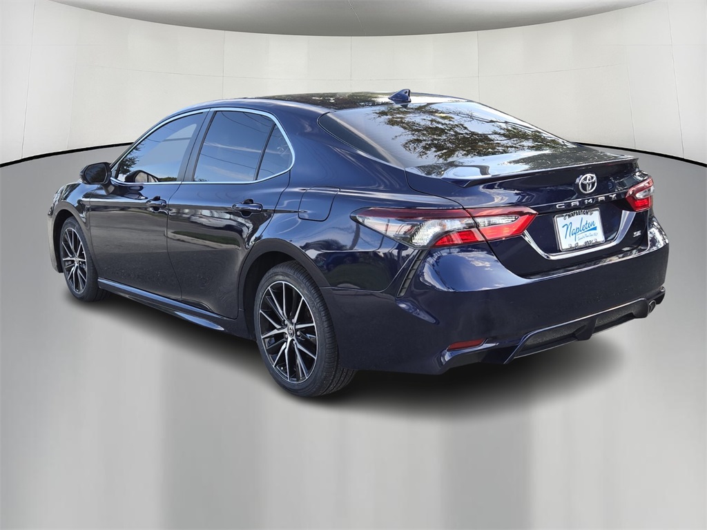 2022 Toyota Camry SE 5