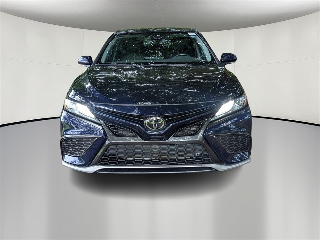 2022 Toyota Camry XSE 2